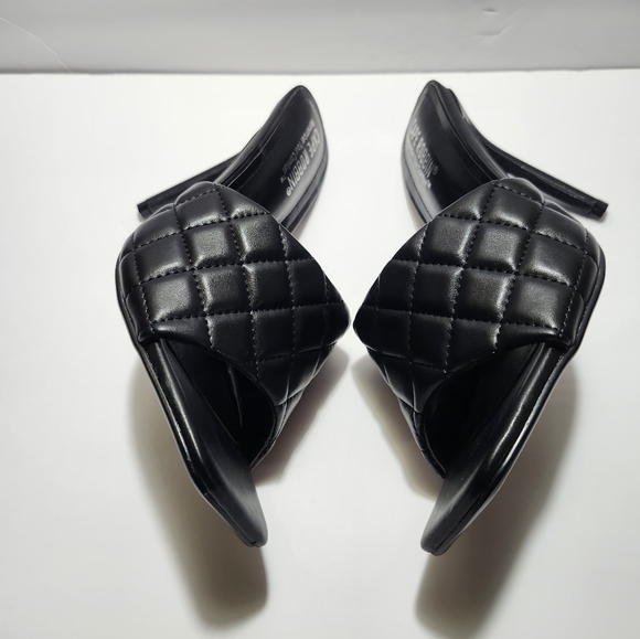 Cape Robbin Black Stiletto Heels - Picture 7 of 11